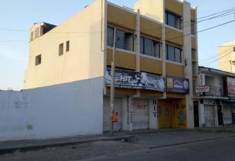 HOTEL en MONTERIA CITY allows 18 year olds to book a room