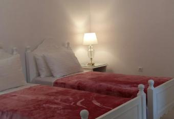 NN Deluxe room near Athens airport has Balcony rooms