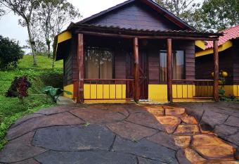Las Caba  as has Balcony rooms