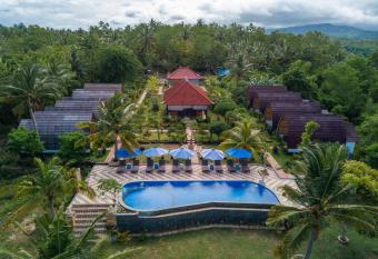 Penida Sunset Ocean View Bungalows allows 18 year olds to book a room