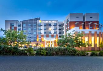 Hyatt Place Kelowna allows 18 year olds to book a room