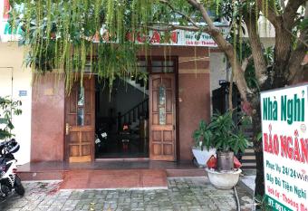 SPOT ON 899 Bao Ngan allows 18 year olds to book a room