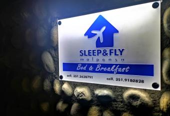 Sleep & Fly Malpensa allows 18 year olds to book a room