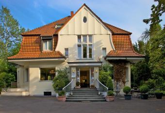 Hotel Villa Meererbusch has Balcony rooms