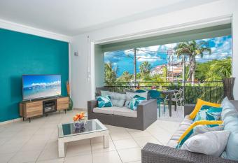 Appartement de 2 chambres a Les Trois Ilets a 50 m de la plage avec vue sur la ville jardin clos et wifi has Balcony rooms