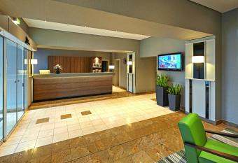 Seaside Residenz Hotel allows 18 year olds to book a room