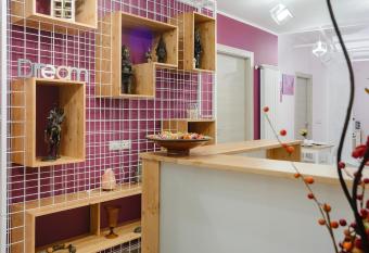 Fantastic Dream allows 18 year olds to book a room