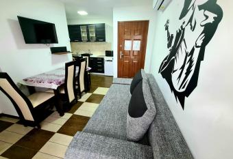 Marika Apartman Sopron has Balcony rooms