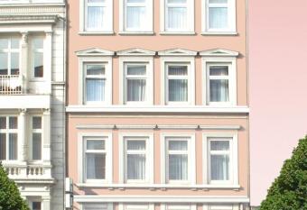 Hotel Terminus am Hauptbahnhof & ZOB allows 18 year olds to book a room