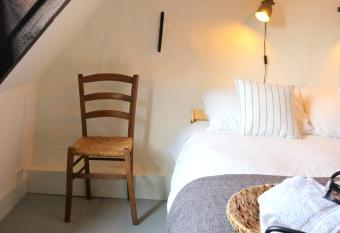 Huisje Vogelenzang Zeeland has Balcony rooms