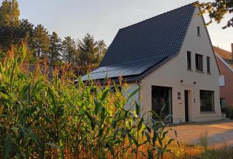 B&B Snelleghem has Balcony rooms