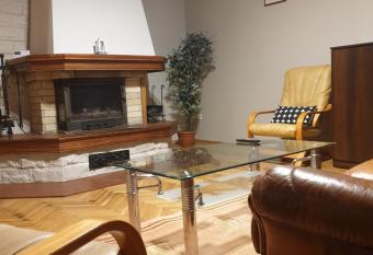 Apartamenty Straconka ,Bielsko-Biala allows 18 year olds to book a room
