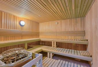 Crystal Towers II has Balcony rooms