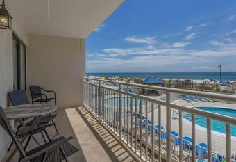 Sugar Beach has Balcony rooms