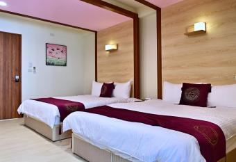 Hotel Yong Cheng has Balcony rooms