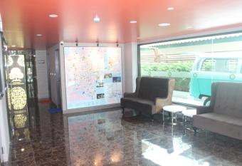 H-District Boutique Poshotel has Balcony rooms