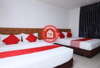 OYO 89672 Eg Hotel Jj allows 18 year olds to book a room