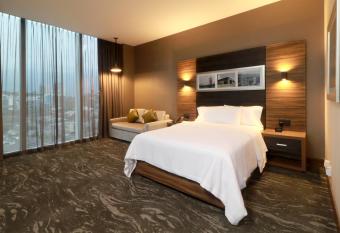 Hilton Garden Inn Monterrey Obispado allows 18 year olds to book a room