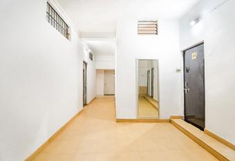 OYO Hotel Supreet Inn allows 18 year olds to book a room