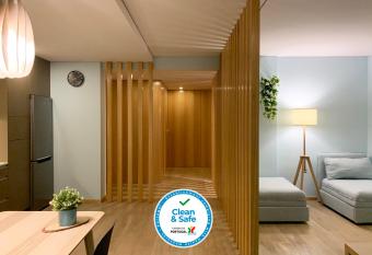 Casa do Recife allows 18 year olds to book a room