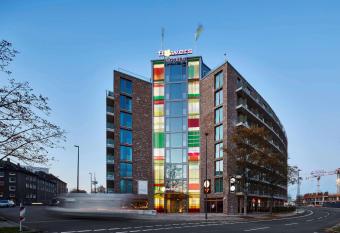 Flowers Hotel Essen allows 18 year olds to book a room