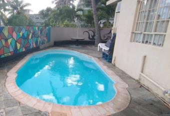 3 bedrooms appartement with shared pool furnished balcony and wifi at Trou aux Biches 1 km away from the beach has Balcony rooms