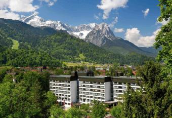 Mercure Hotel Garmisch Partenkirchen allows 18 year olds to book a room