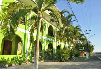 Hotel Paulista allows 18 year olds to book a room