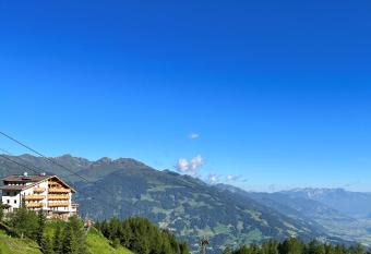 Berghotel Gerlosstein has Balcony rooms