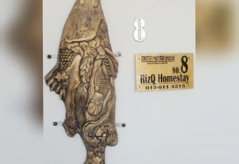 RizQ Homestay Tg Malim has Balcony rooms