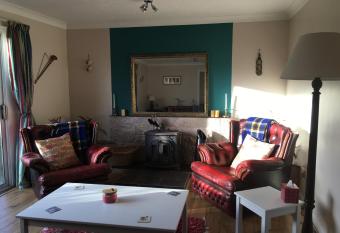 Unique Garden Centre Country Cottage allows 18 year olds to book a room