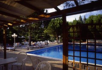 Nuovo Mondo has Balcony rooms