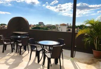 OB Studios allows 18 year olds to book a room