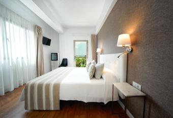 Hotel Matilde by Grupo Matilde allows 18 year olds to book a room