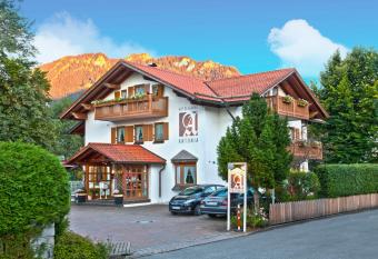 Hotel Antonia has Balcony rooms