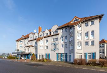 Trip Inn Kongresshotel Frankfurt-Rodgau allows 18 year olds to book a room