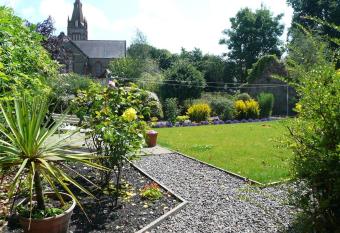 Mackenzie House has Balcony rooms