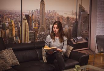 Apartment New York has Balcony rooms