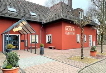 Hotel Rosengarten allows 18 year olds to book a room