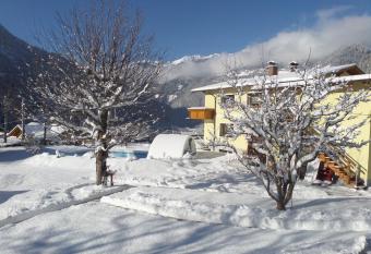 Ferienwohnung Maier has Balcony rooms
