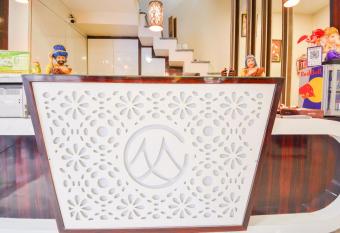 Capital O 69624 Hotel Moments Inn allows 18 year olds to book a room