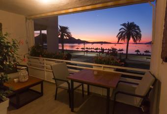 Apartment Sivella has Balcony rooms
