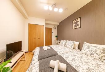 Lespedeza Osaka has Balcony rooms