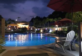 RedDoorz Plus Ben s Greentown Angeles allows 18 year olds to book a room