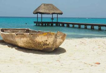 Hotel Las Casitas De Mar Adentro allows 18 year olds to book a room