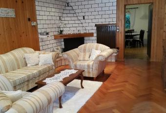 Ljubljana City Centre Apartment has Balcony rooms