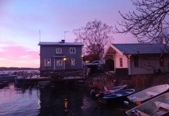 Vandrarhemmet Lotsen has Balcony rooms