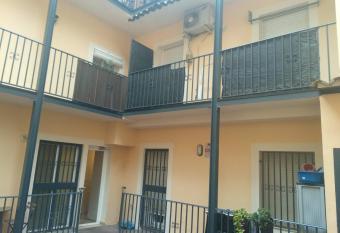 El Patio has Balcony rooms