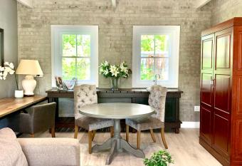 One Oak Guest House allows 18 year olds to book a room