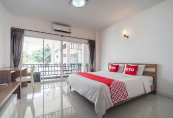 OYO 662 Malee Bunga Hotel allows 18 year olds to book a room